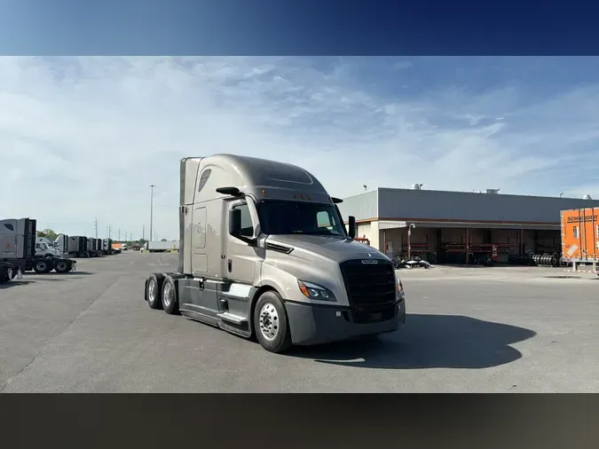 2025 Freightliner Cascadia 12639ed9a228ef557faeb1ebe47ab321448