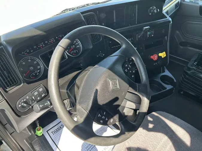 2019 International LT625