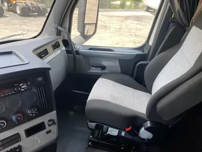 2021 Freightliner Cascadia