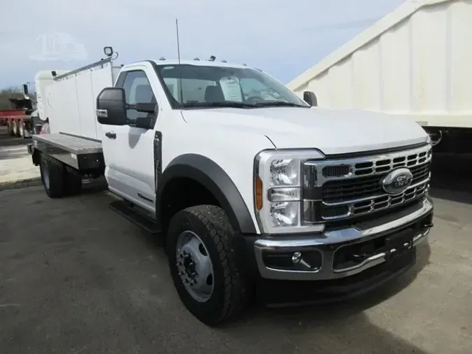 2024 FORD F60039f2ab122e9b2b76e890018c57ba492a