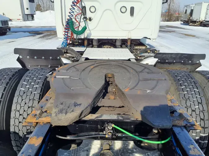 2020 FREIGHTLINER/MERCEDES CASCADIA 125