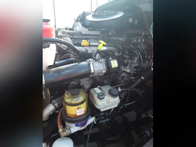 2017 FREIGHTLINER CASCADIA 125