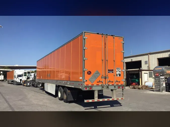 2016 Great Dane 39fa1f2e62b52e01a45f72a905e670c8