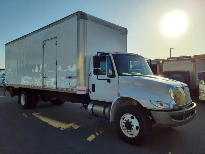 2018 NAVISTAR INTERNATIONAL 4300