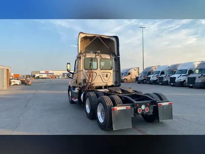 2019 Freightliner Cascadia 1263a00b8eff96df2fe2be2e421ab7e3471