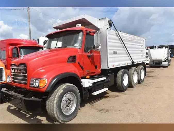 2005 MACK GRANITE CV7133a039bf3740315da75663704aa5f5f48