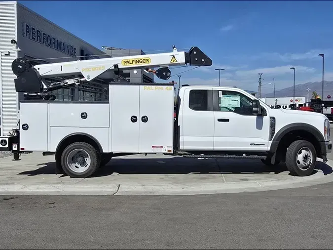 2024 Ford Super Duty F-550 DRW