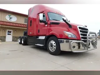 2020 Freightliner Cascadia