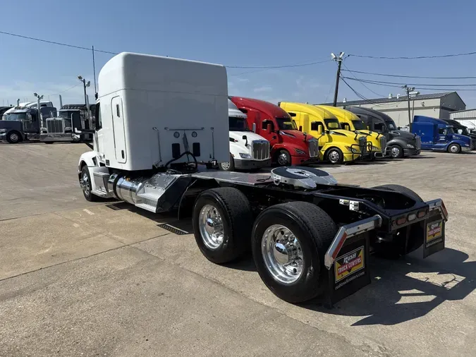 2023 Peterbilt 579