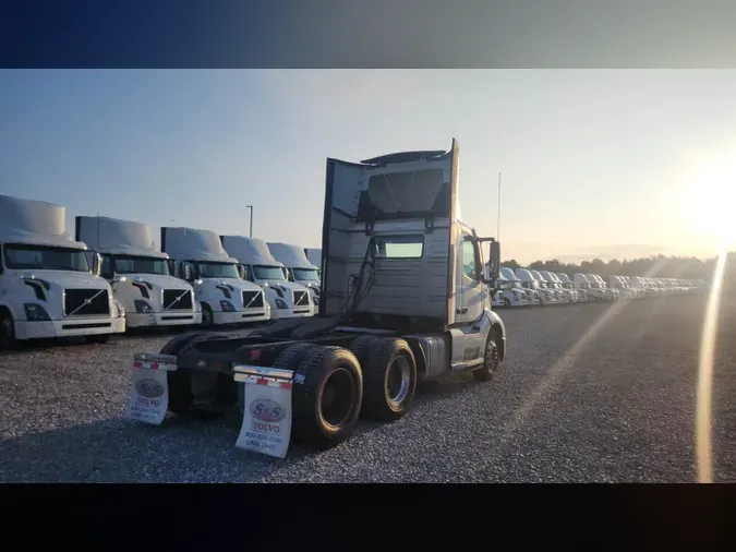 2019 Volvo VNL3003a0c2a521113735932a5a886c085a7fb