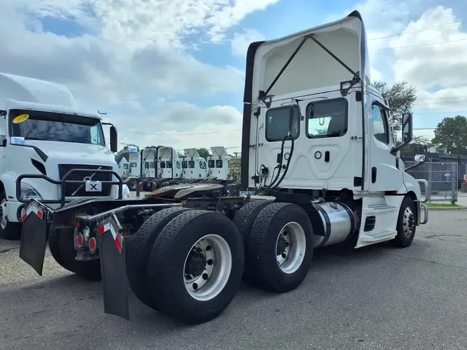 2020 FREIGHTLINER NEW CASCADIA PX12664