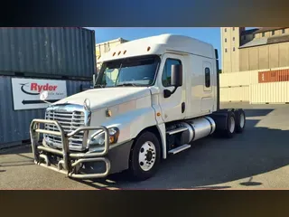 2020 FREIGHTLINER/MERCEDES CASCADIA 125