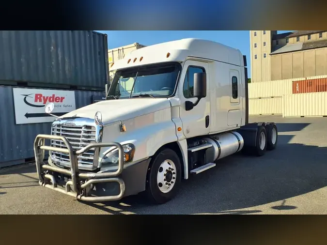 2020 FREIGHTLINER/MERCEDES CASCADIA 1253a0db84aea4abb405e97f210b39feef3