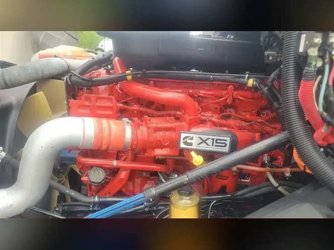 2019 INTERNATIONAL LT