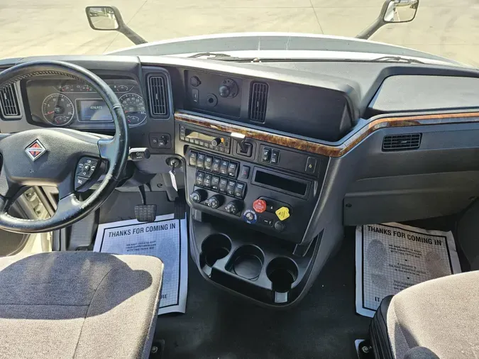 2022 International LT625