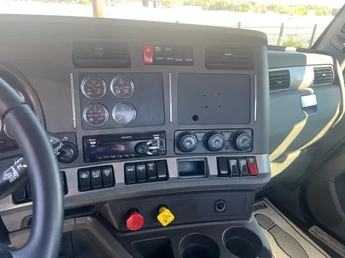 2019 Kenworth T680