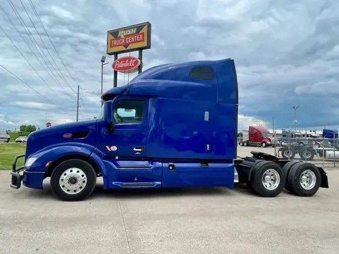 2022 Peterbilt 579