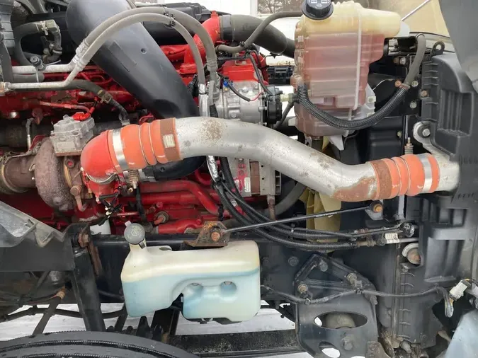 2019 NAVISTAR INTERNATIONAL LT625 DAYCAB T/A