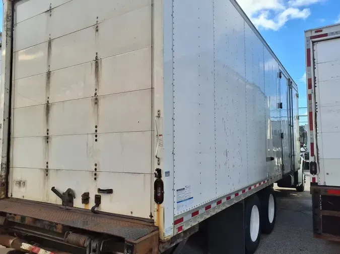 2018 FREIGHTLINER/MERCEDES M2 106