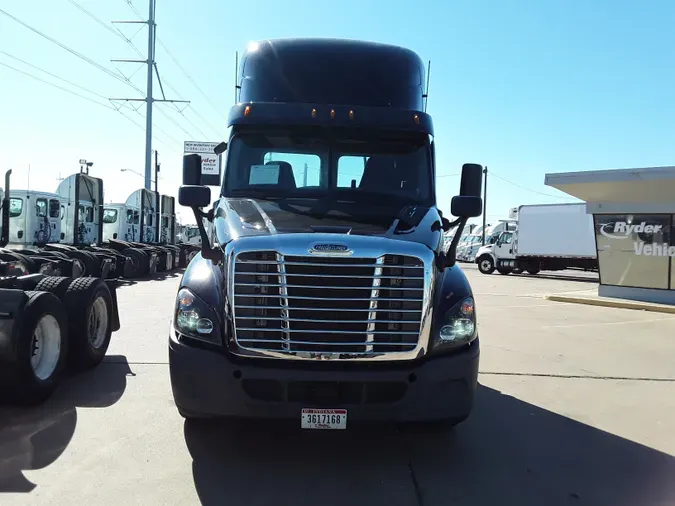 2019 FREIGHTLINER/MERCEDES CASCADIA 125