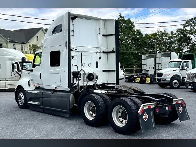 2021 INT LT625 6x4