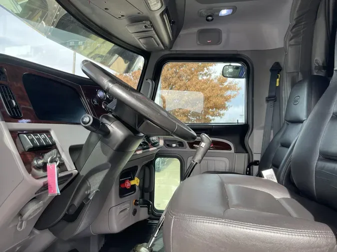 2024 Peterbilt 3893a1e8775de649ec410a5ce4902971244