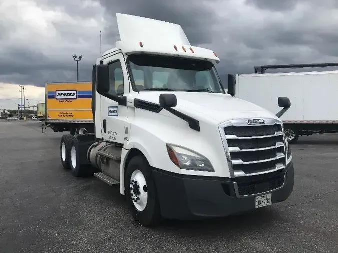 2018 Freightliner T12664ST3a21c7286c83c92adc1491dfb40104a1