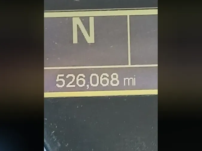 2019 FREIGHTLINER/MERCEDES CASCADIA 1253a23ab3888b2d01e73db7394bb3598fb