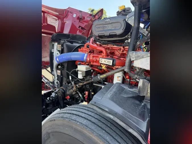 2022 Peterbilt 579