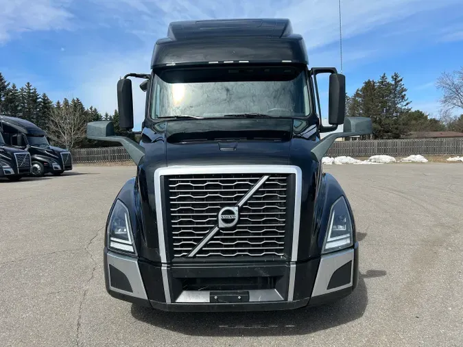 2021 Volvo VNL 860