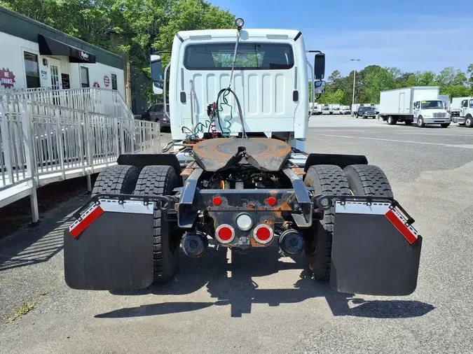 2018 FREIGHTLINER/MERCEDES M2 106