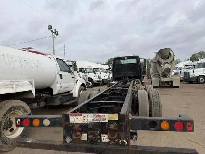 2014 FREIGHTLINER 114SD