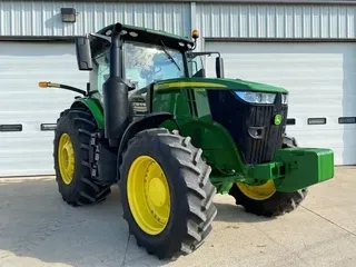 2018 John Deere 7230R