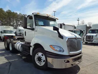 2018 NAVISTAR INTERNATIONAL LT625 DAYCAB T/A