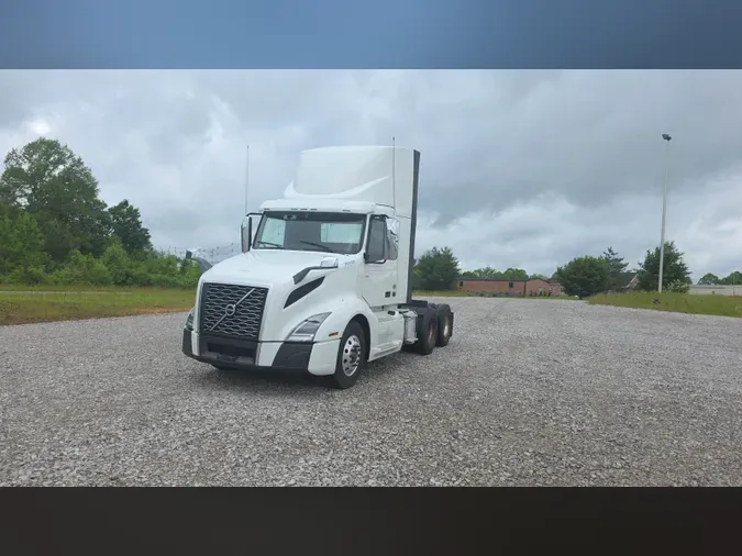 2018 Volvo VNL300