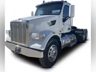 2019 Peterbilt 567