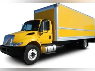 2018 International 4300-4X2