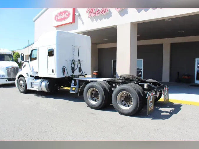 2023 Peterbilt 579
