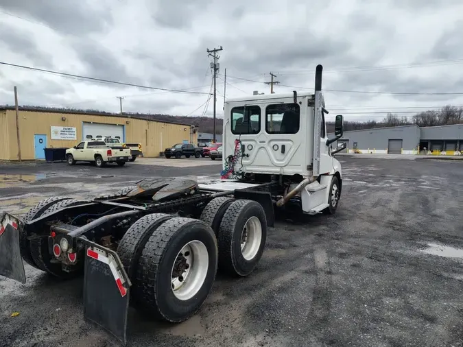2019 FREIGHTLINER/MERCEDES NEW CASCADIA PX12664
