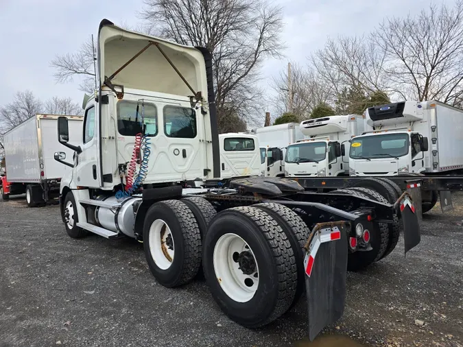 2020 FREIGHTLINER/MERCEDES NEW CASCADIA PX12664