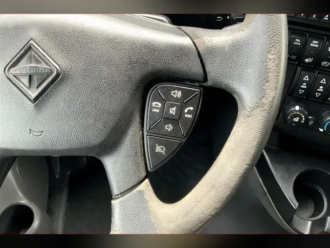 2023 INT LT625 6X43a3d4d381fc9a6cf7a1d151c2548d8bc