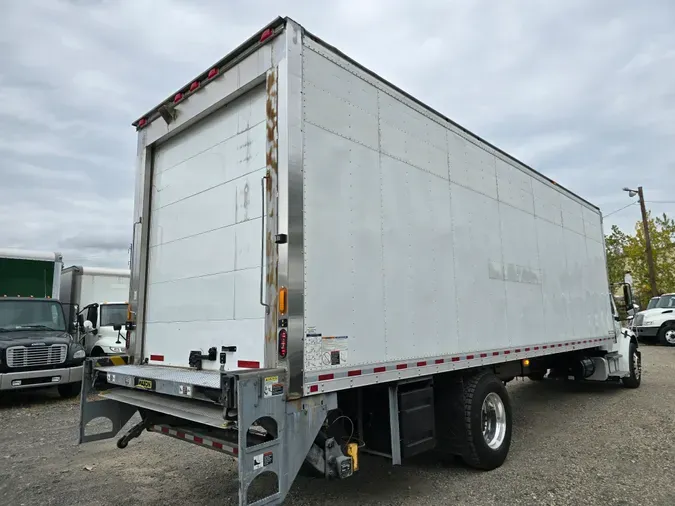 2018 FREIGHTLINER/MERCEDES M2 106