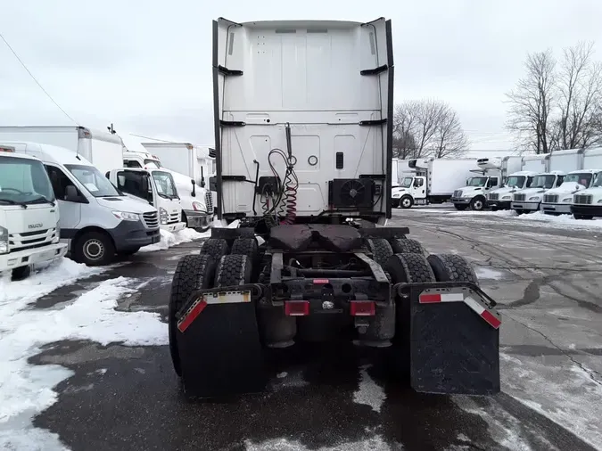 2020 NAVISTAR INTERNATIONAL LT625 SLPR CAB