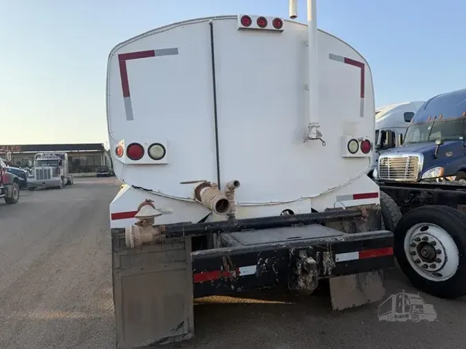 2005 KENWORTH T8003a47a0449ac6f000aa8e1d916492ccec
