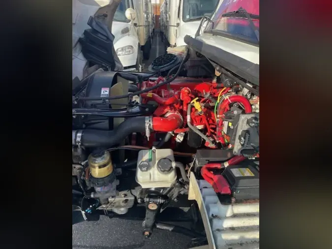 2018 FREIGHTLINER/MERCEDES M2 106