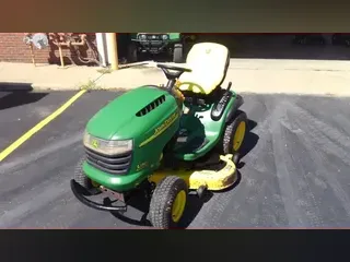 2004 John Deere L130
