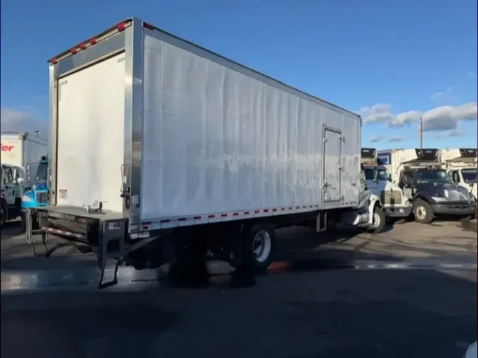 2019 NAVISTAR INTERNATIONAL 4300