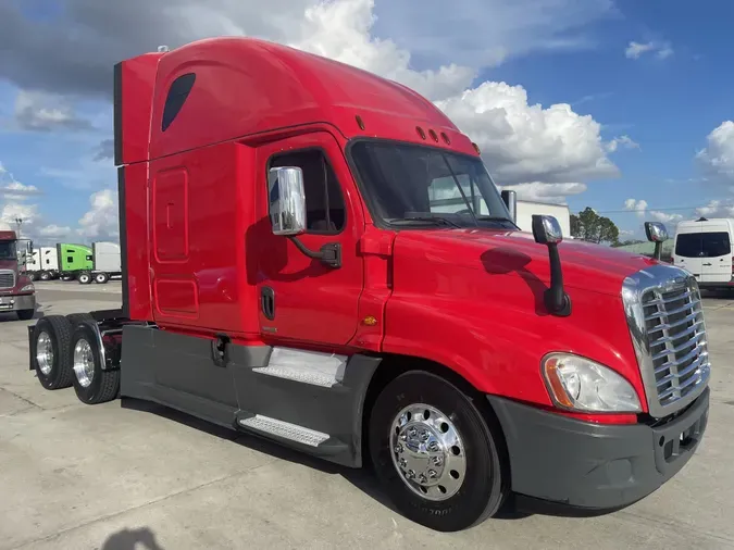 2018 FREIGHTLINER CASCADIA 125