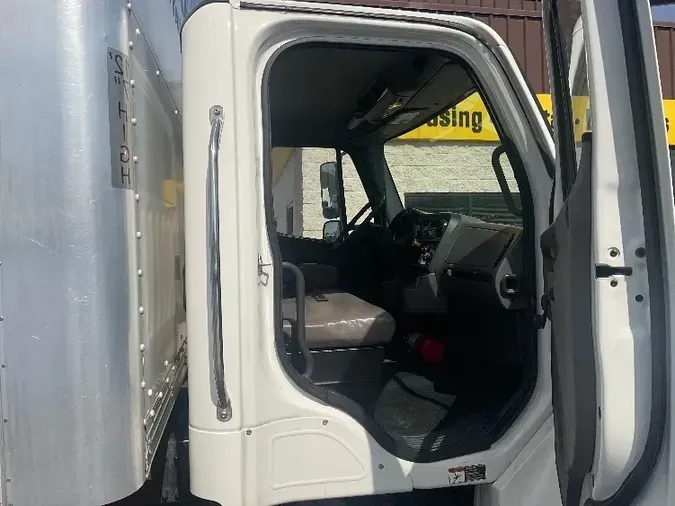 2018 Freightliner M2