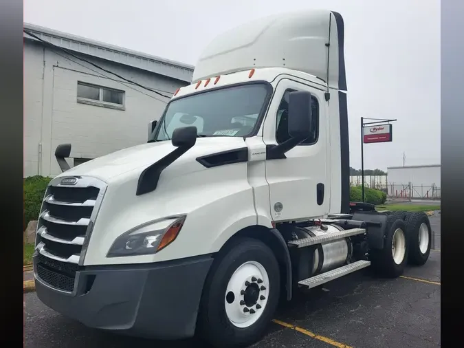 2019 FREIGHTLINER NEW CASCADIA 1163a560a26f52dd15dc43d28461d71d9cf